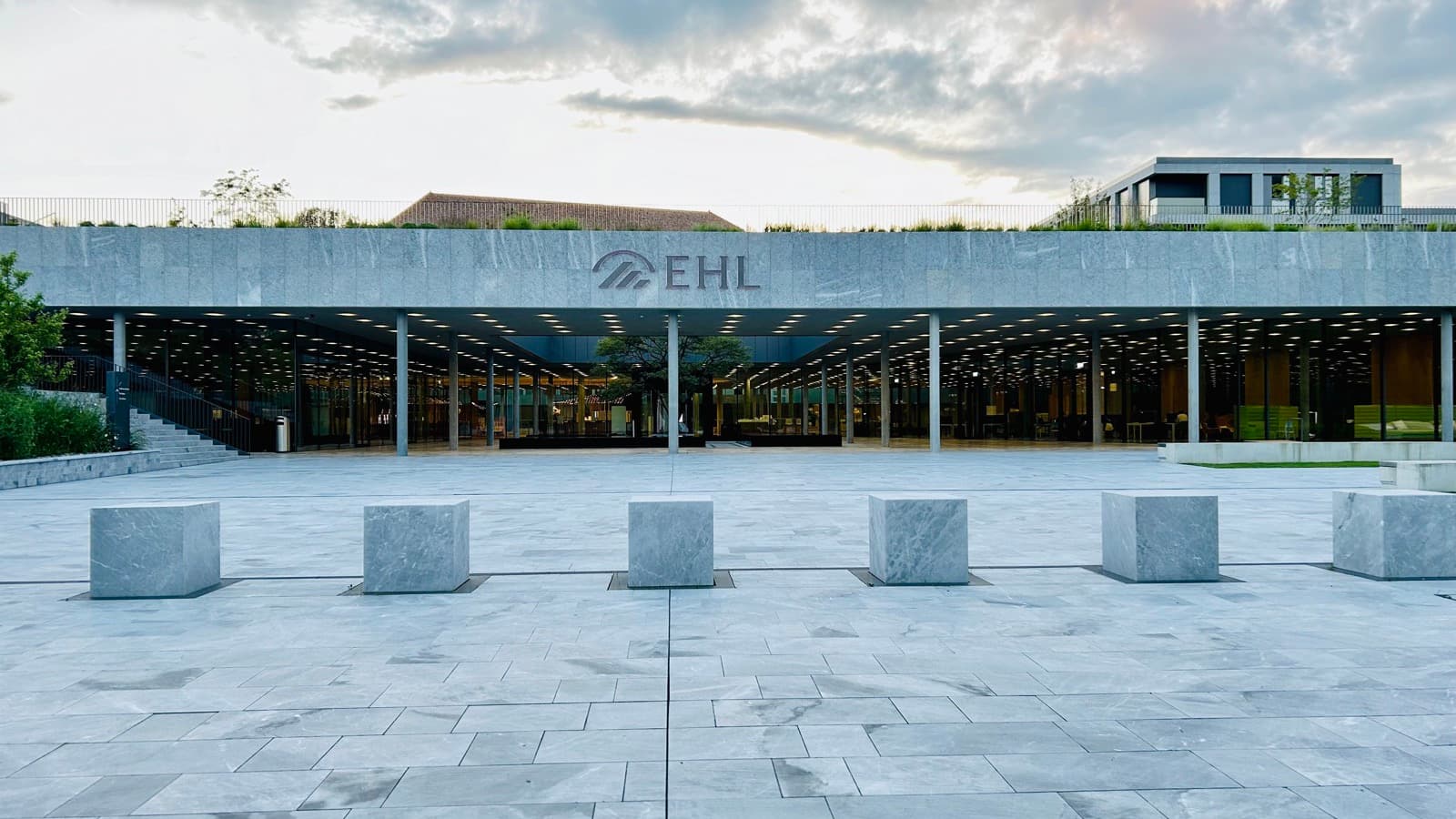 EHL Hospitality Business School (Лозанна)