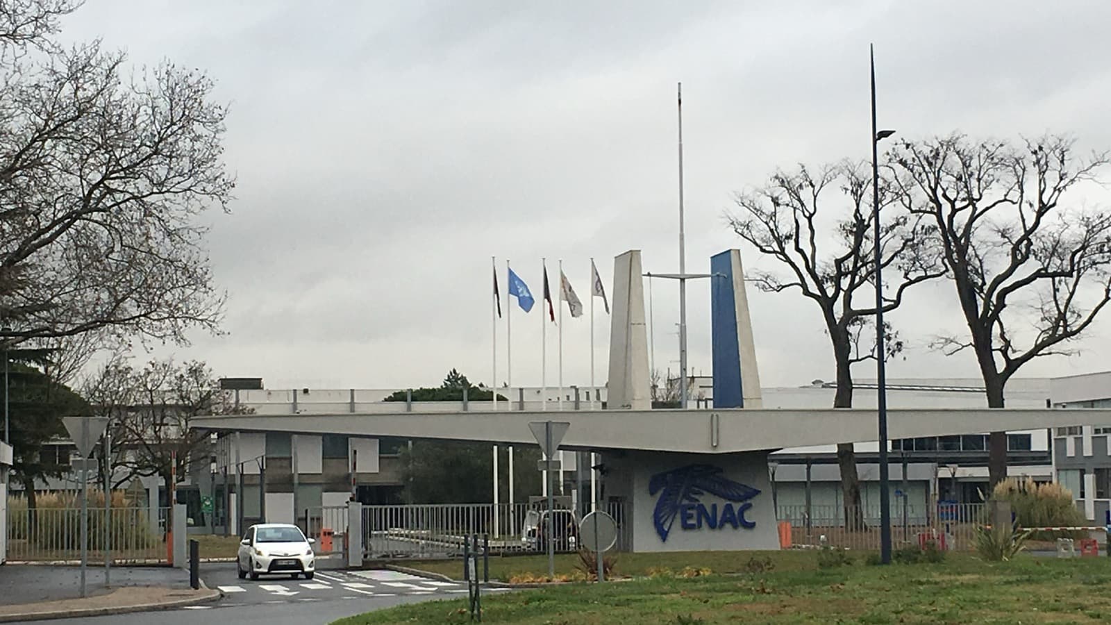 ENAC Национальная высшая школа гражданской авиации