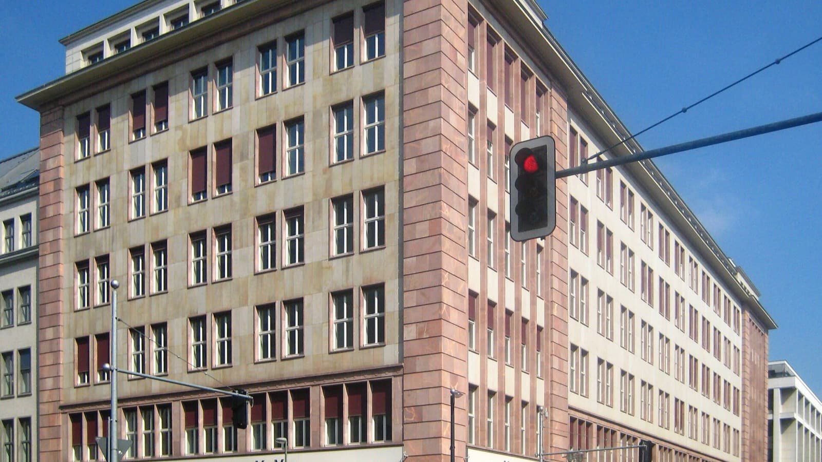 Школа Hertie